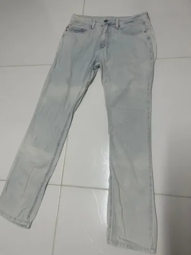Calça jeans marca reserva 