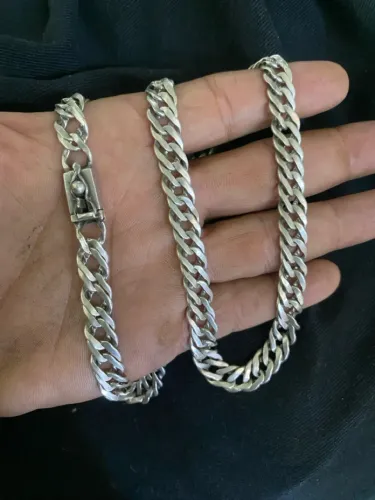 Corrente de prata maciça