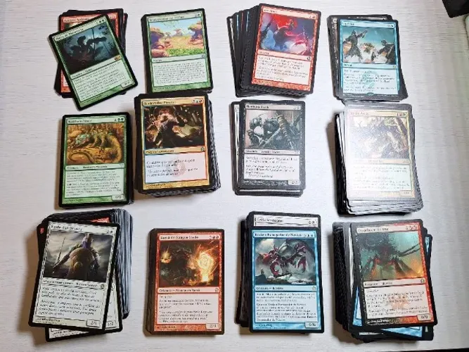 Lote com 450 cartas Magic the Gathering de 2004 a 2014 Kamigawa até Theros