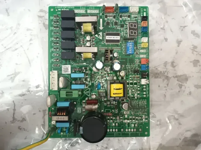 PLACA Eletrônica ar condicionado AR05020708  Midea e Springer 
