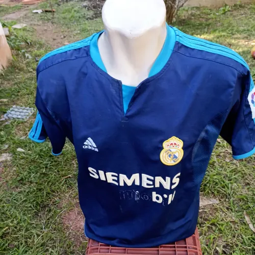 Camisa Real Madrid figo