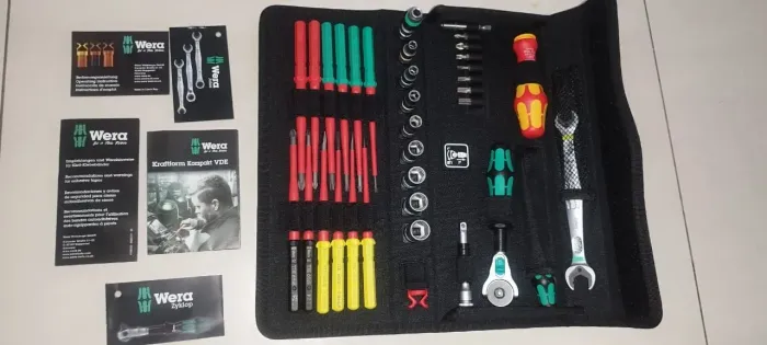 conjunto de ferramentas de manutenção Wera Kraftform Kompakt W1, que contém 35 peças.