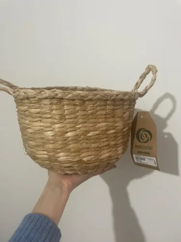 Cachepot de palha TokStok