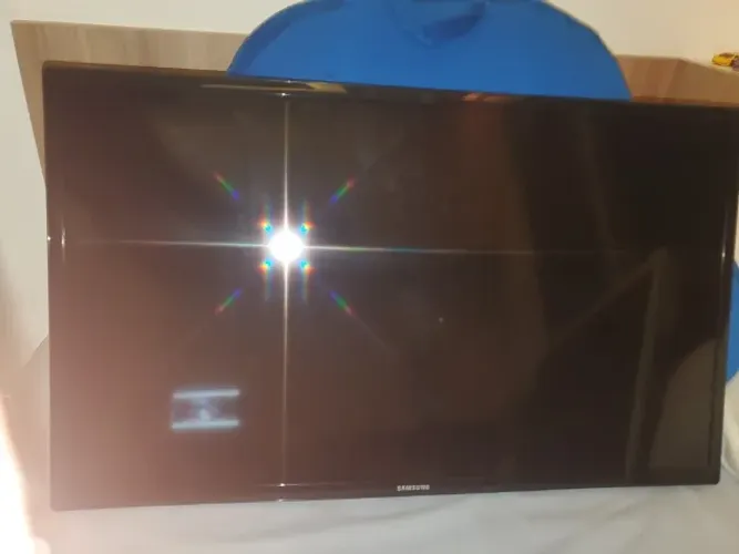 Televisor Samsung 32" UN32F4200AG - defeito
