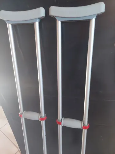 Vendo Muletas em perfeito estado