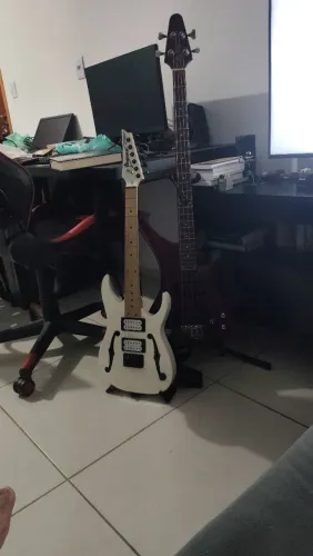 Guitarra Ibanez pgm mikro branca