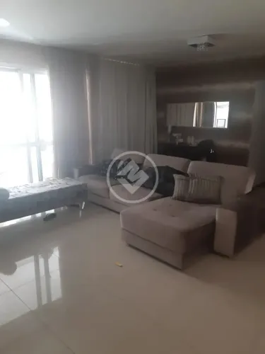 3 Suítes  1 Dormitório ou home oficce com moveis e ar condicionado  Lavabo Sala ampla com 