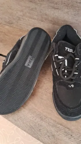 Tênis casual novo - Tesla (cor preta)