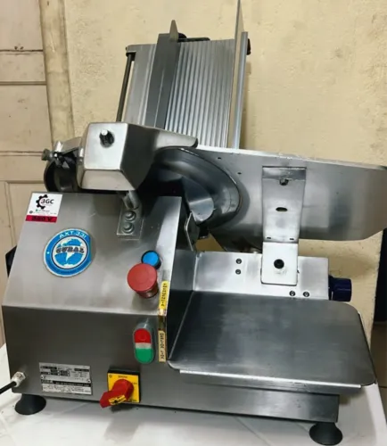 Fatiadora automatica gural AXT-33i