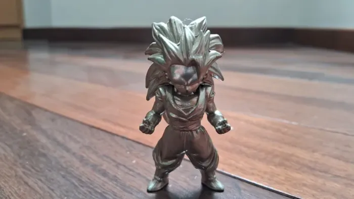 Boneco Goku Super Saiyajin 3 Prateado Miniatura Dragon Ball