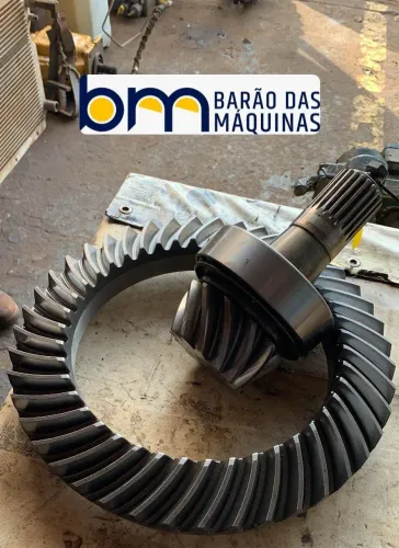 COROA E PINHÃO KOMATSU GD555