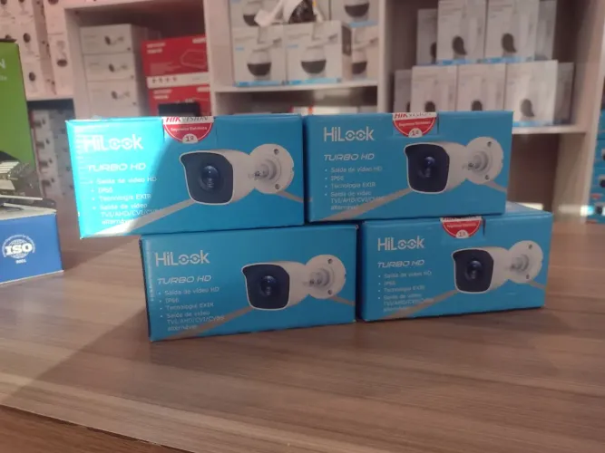 Câmera de Segurança Hikvision Turbo HD - IP66 - Nova