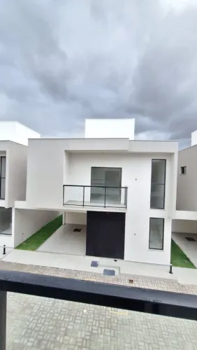 Casa em condomínio, lauro de freitas
