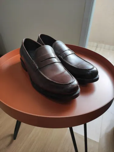 Sapatos Mocassim de Couro Marrom Zara