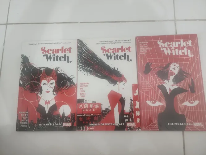 HQs Feiticeira Escarlate - Scarlet Witch, Volumes 1 a 3 [Importadas]