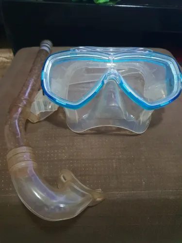 MÁSCARA DE MERGULHO COM SNORKEL CRESSI SUB - NOVO