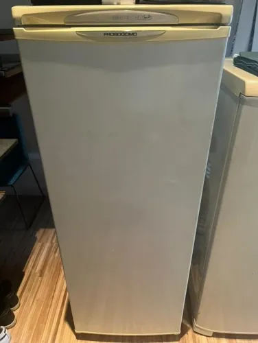 Freezer Vertical Prosdócimo F 21 Smile