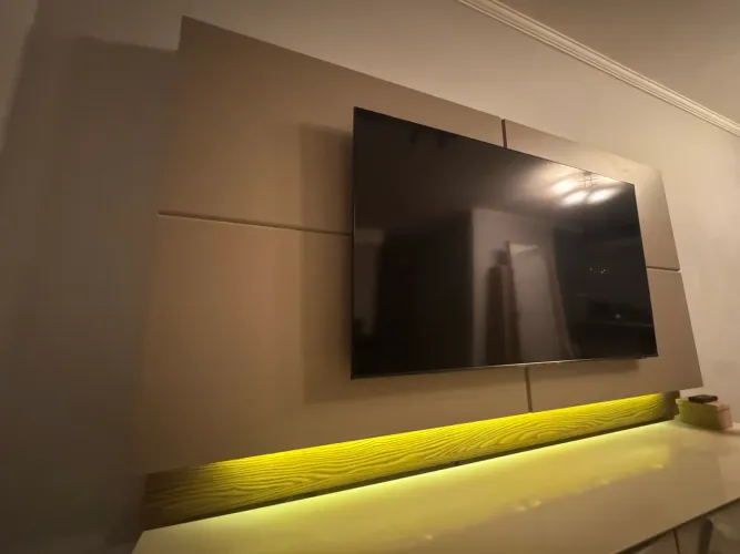 Painel tv 75 com led