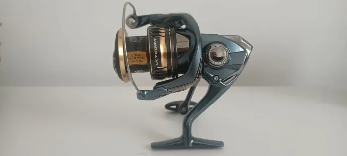 Molinete Shimano Ultegra C3000HC (Aceito oferta)