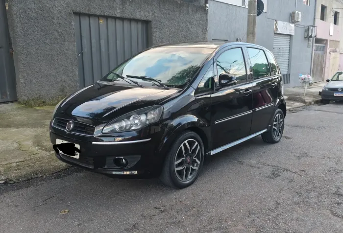 Fiat Idea Sporting 1.8 Flex 16V 5P 2012