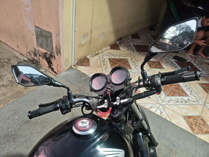 Fan 2010 moto funcionando tudo só pega e anda 