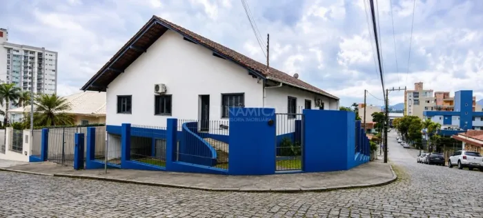 Comprar Casa ampla no bairro na Itoupava Seca em Blumenau