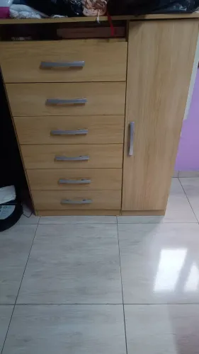 Sapateira com gavetas 