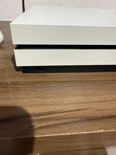 Xbox one S 512GB
