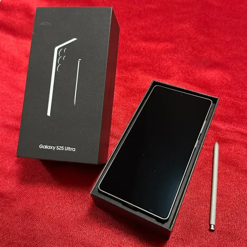 S25 Plus com S Pen