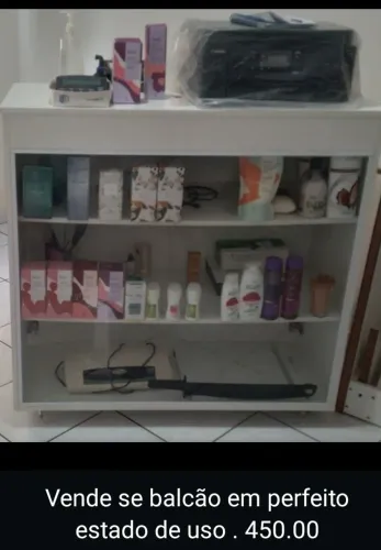 Vende se balcao em perfeito estado de uso