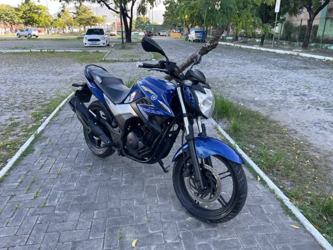 FAZER 250 2016