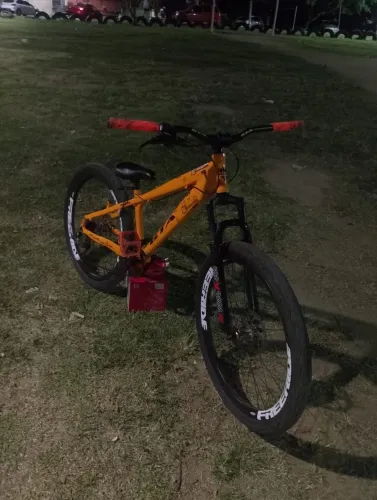 Bicicleta aro 26 em bom estado