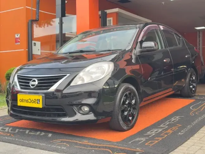 Nissan Versa SL 1.6 16V Flex Fuel 4P Mec. 2014