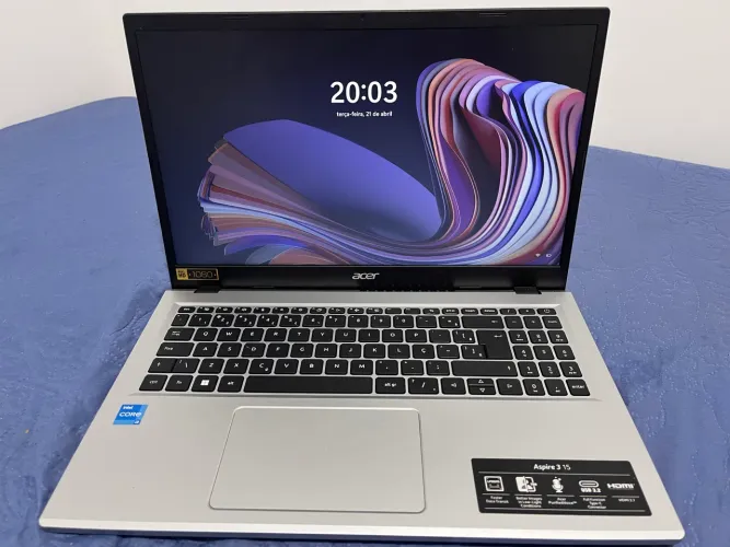 ACER core I3