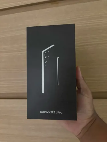 Samsung Galaxy S25 ultra 256gb, lacrado, nota fiscal e garantia de 1 ano