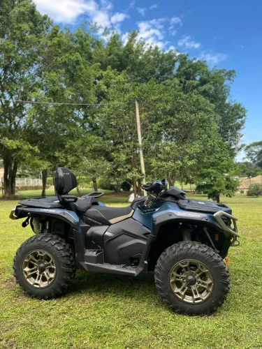 Quadriciclo Can-Am limet 1000R 