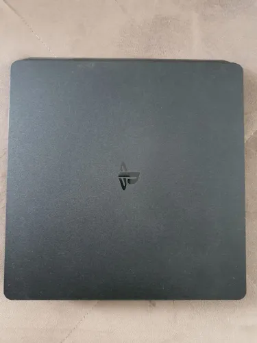 PS4 SLIM