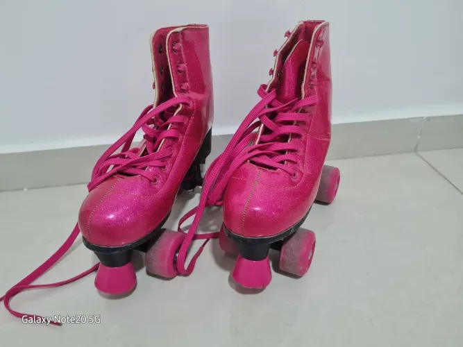 Patins infantil tamanho 35 a 38