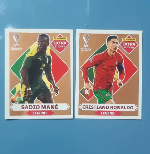2 figurinhas legend bronze de 2022 ( valor negociável)