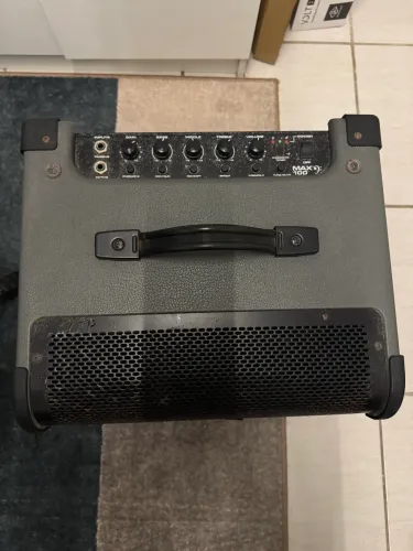 Amplificador combo contrabaixo Peavey Max 100
