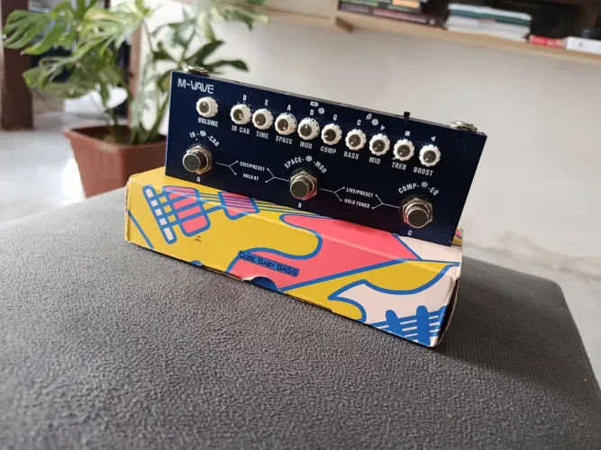 Cube baby bass