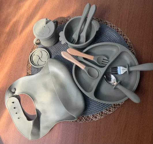 Vendo kit de introdução alimentar de silicone retirada na cidade nova 