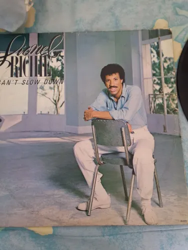 LP Vinil - Lionel Richie - Can't show down