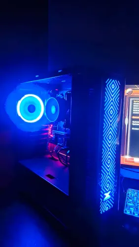Pc Gamer / Escritório