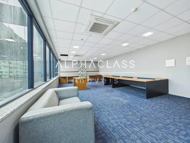 Alugo sala comercial em Alphaville - Complexo Madeira