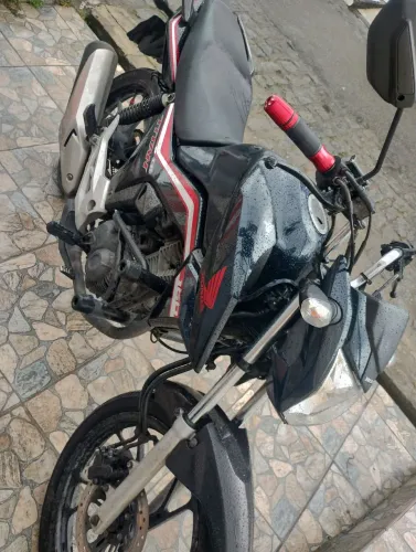 Moto Titan 2021