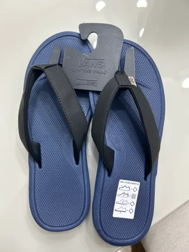 Chinelo vans 42