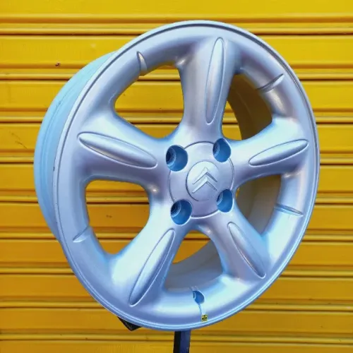 Roda Guidon Citröen Xsara Picasso 15x6 4x108 Eur Un