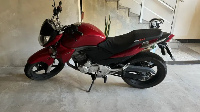 Vendo ou troco por moto de maior valor