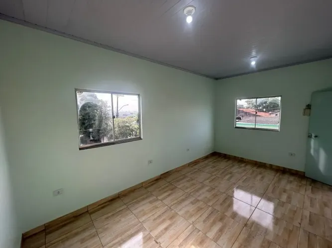 Sala Comercial para aluguel possui 20 metros quadrados em Setor Garavelo - Aparecida de Go